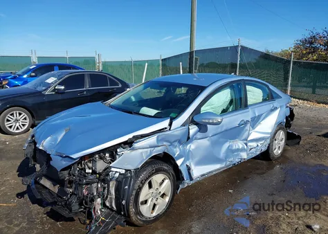 2011 Hyundai Sonata Hybrid z USA, uszkodzony, nr VIN KMHEC4A45BA002129